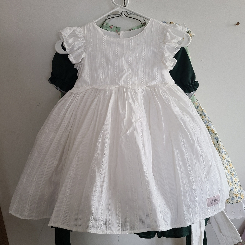 TPD White Dimity sz 7